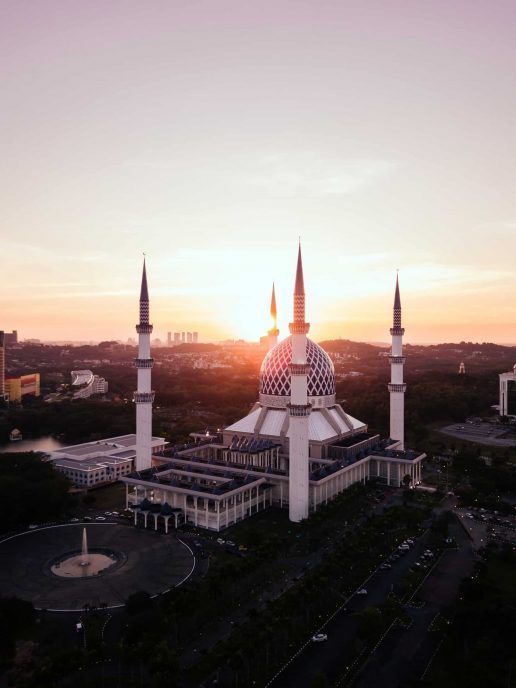 masjid shah Alam